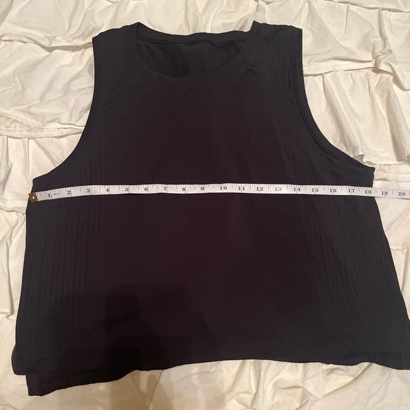 Lululemon Train To Be Tank Top Shirt Tee Black  Side Slit Muscle Seamless Mesh - Picture 5 of 6